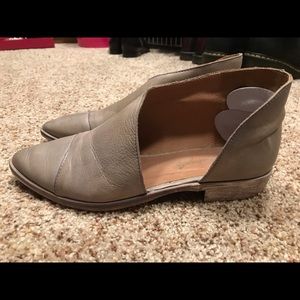 Free people cutout flats